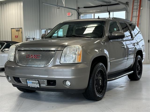 used 2012 GMC Yukon car, priced at $13,200