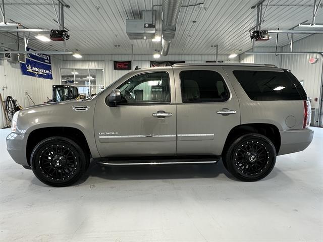 used 2012 GMC Yukon car, priced at $13,200