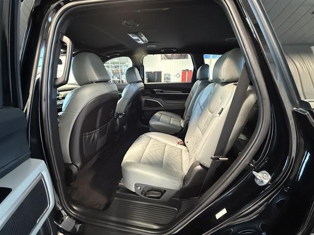 used 2023 Kia Telluride car, priced at $36,000
