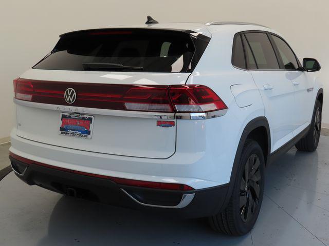 new 2025 Volkswagen Atlas Cross Sport car, priced at $44,011