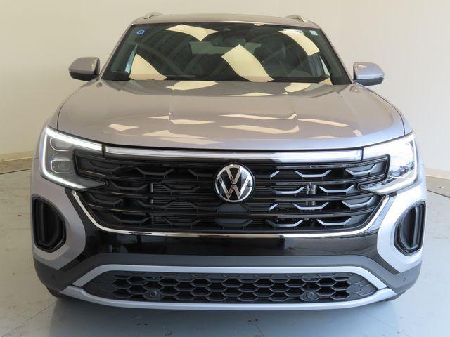 new 2025 Volkswagen Atlas Cross Sport car, priced at $44,011