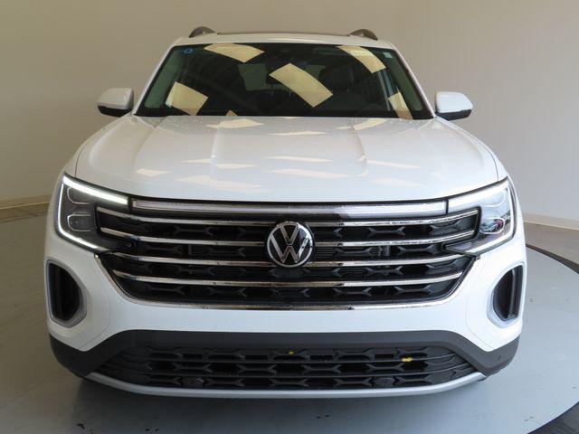 new 2024 Volkswagen Atlas car, priced at $41,073