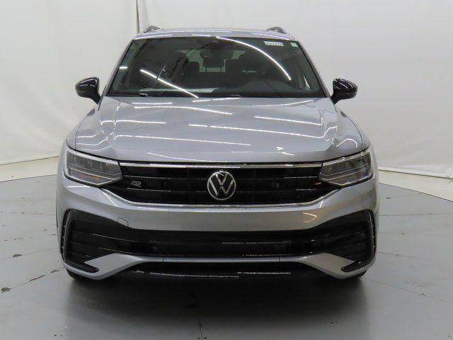 new 2024 Volkswagen Tiguan car, priced at $33,527