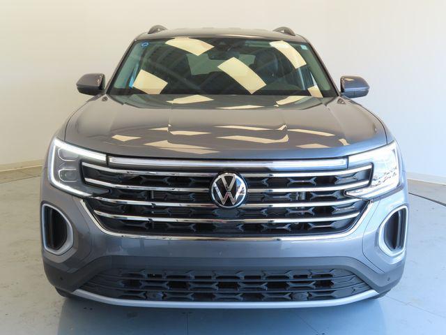 new 2024 Volkswagen Atlas car, priced at $32,647