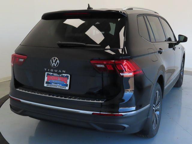 new 2024 Volkswagen Tiguan car, priced at $31,250