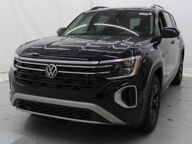 new 2024 Volkswagen Atlas car, priced at $44,638