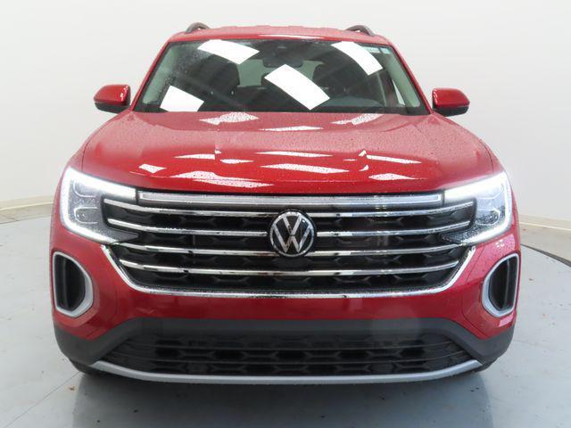 new 2025 Volkswagen Atlas car, priced at $43,776