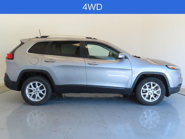 used 2016 Jeep Cherokee car, priced at $12,884