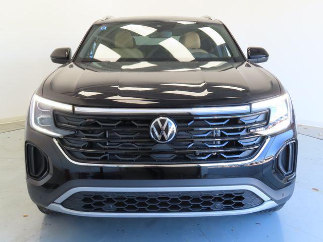 new 2025 Volkswagen Atlas Cross Sport car, priced at $48,111