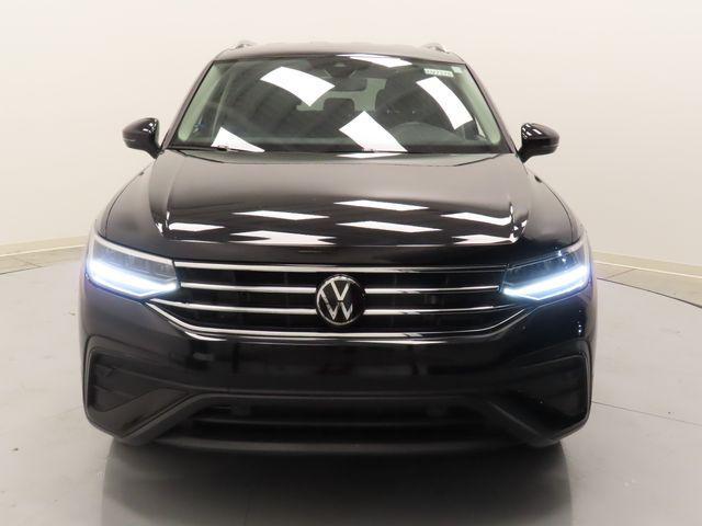 new 2024 Volkswagen Tiguan car, priced at $31,015