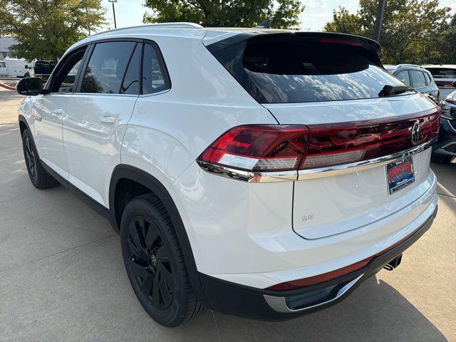 new 2025 Volkswagen Atlas Cross Sport car, priced at $44,011