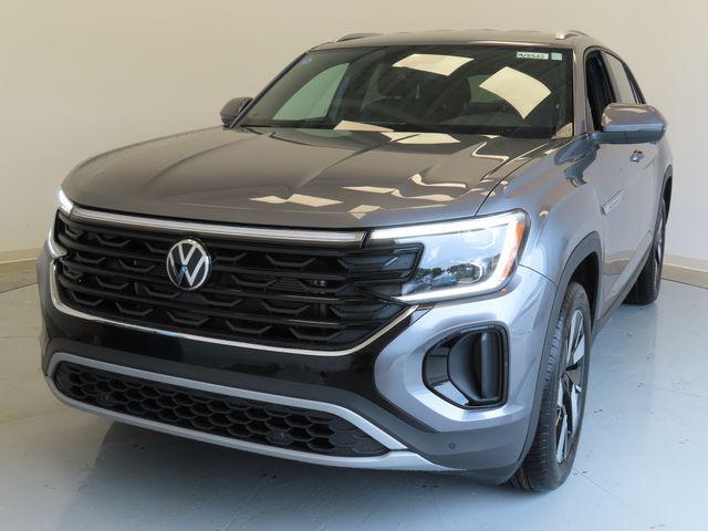 new 2024 Volkswagen Atlas Cross Sport car, priced at $41,360