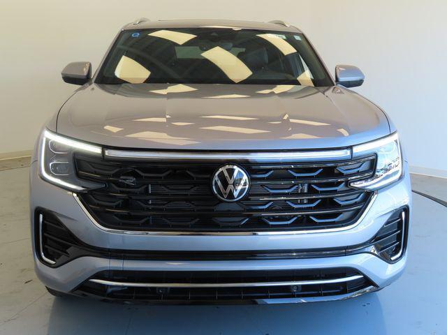 new 2024 Volkswagen Atlas Cross Sport car, priced at $39,742