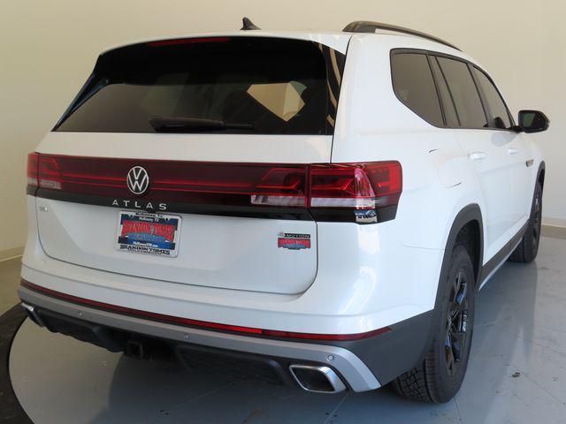 new 2024 Volkswagen Atlas car, priced at $49,321