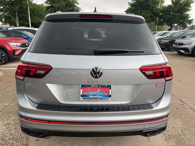 new 2024 Volkswagen Tiguan car, priced at $33,954