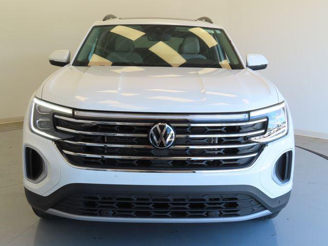 new 2024 Volkswagen Atlas car, priced at $42,183