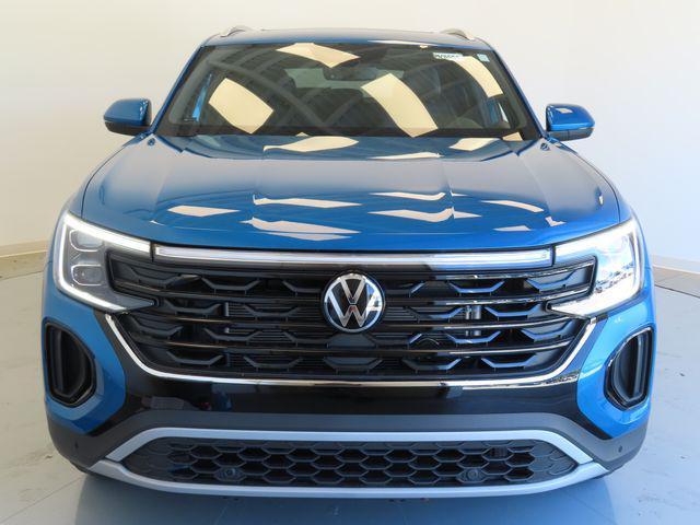 new 2024 Volkswagen Atlas Cross Sport car, priced at $41,068