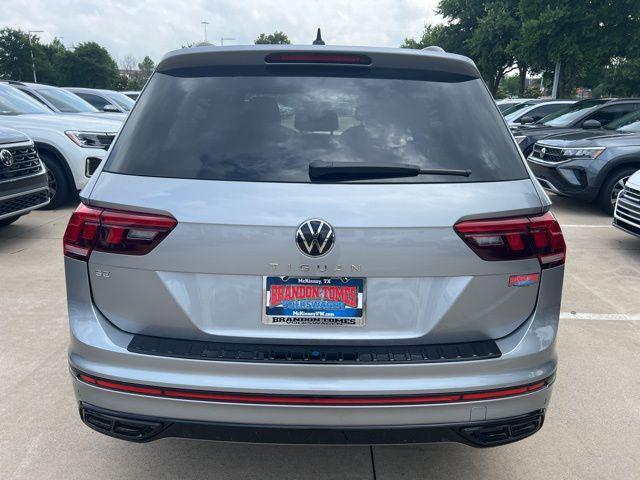 new 2024 Volkswagen Tiguan car, priced at $33,954