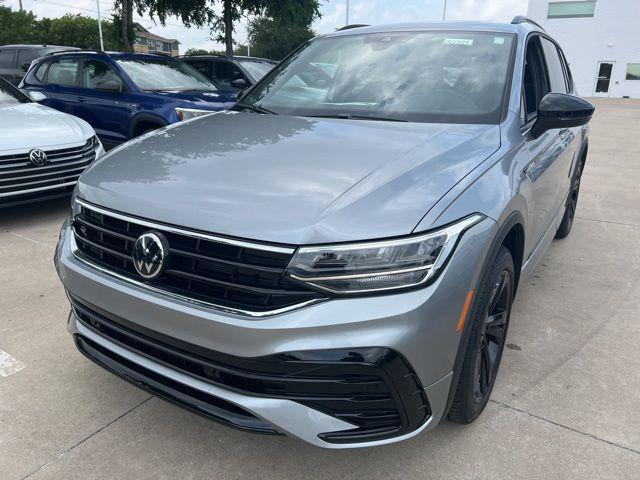 new 2024 Volkswagen Tiguan car, priced at $33,954