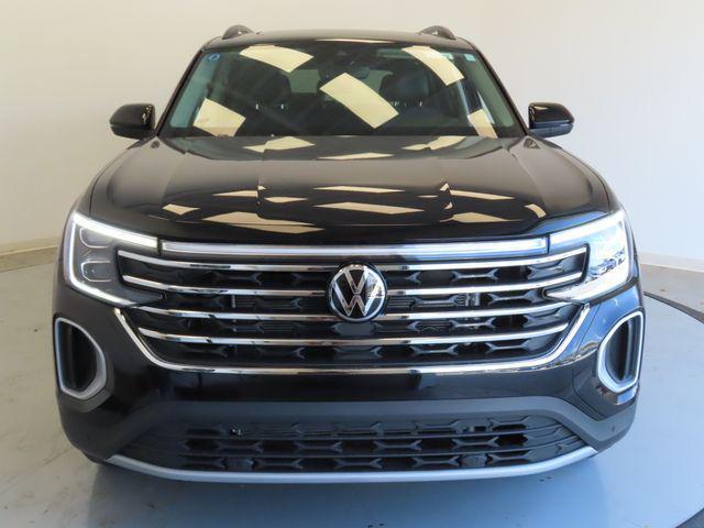 new 2025 Volkswagen Atlas car, priced at $44,521