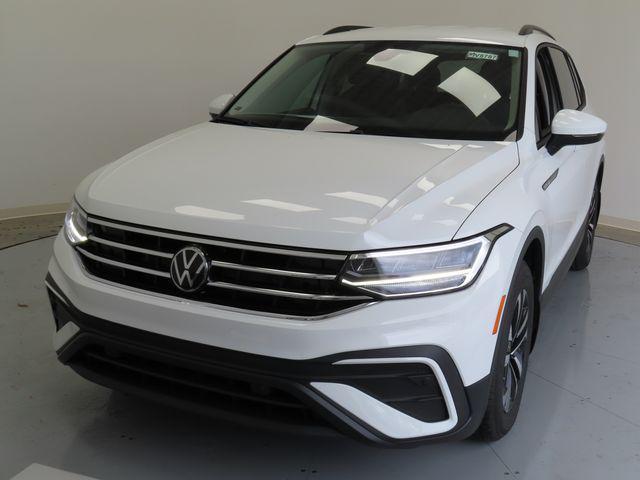 new 2024 Volkswagen Tiguan car, priced at $31,545