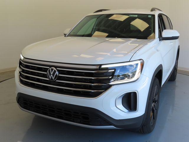 new 2024 Volkswagen Atlas car, priced at $41,151