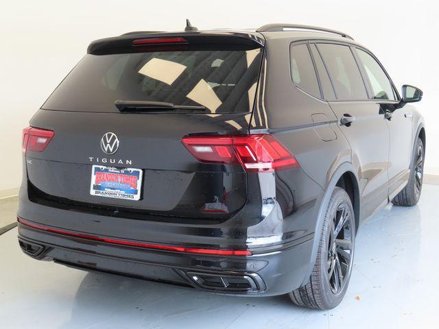 new 2024 Volkswagen Tiguan car, priced at $33,805