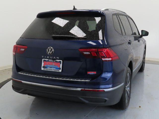 new 2024 Volkswagen Tiguan car, priced at $33,538