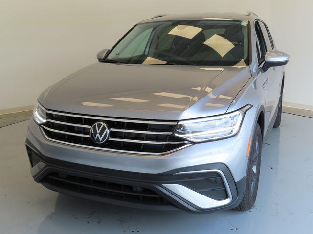 new 2024 Volkswagen Tiguan car, priced at $30,901