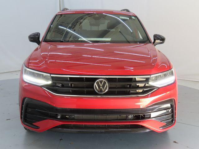 new 2024 Volkswagen Tiguan car, priced at $34,333