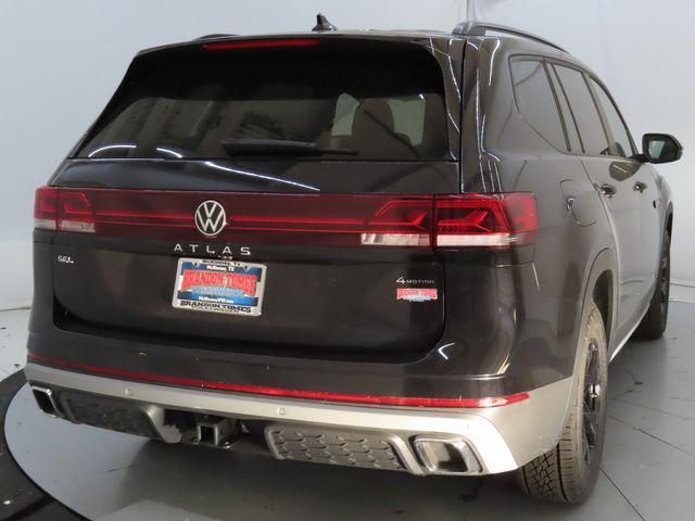 new 2024 Volkswagen Atlas car, priced at $48,344