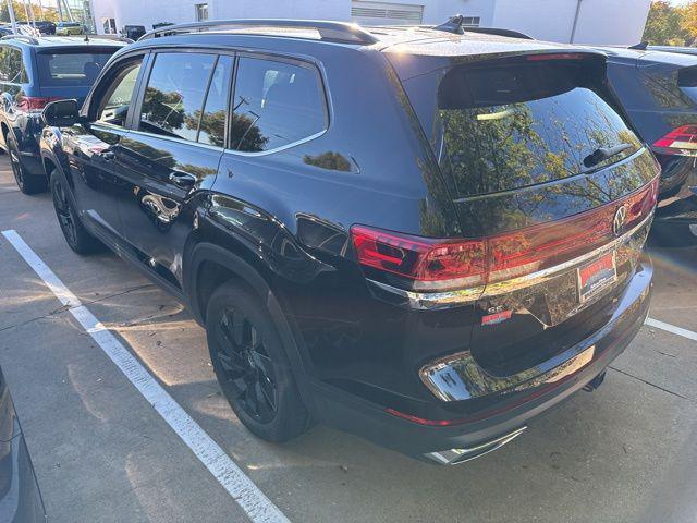 new 2025 Volkswagen Atlas car, priced at $44,521