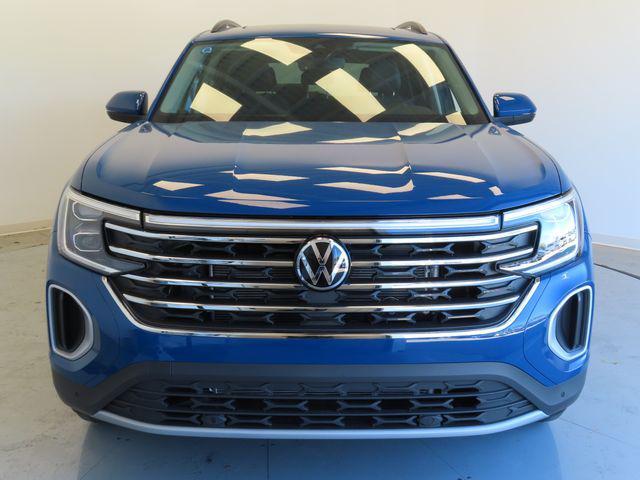 new 2025 Volkswagen Atlas car, priced at $44,521