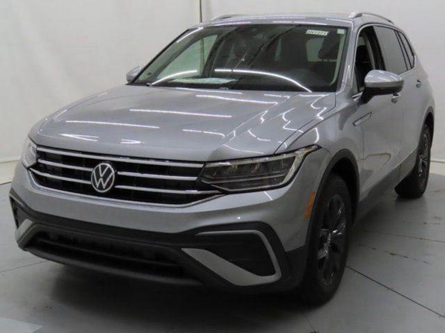 new 2024 Volkswagen Tiguan car, priced at $34,103