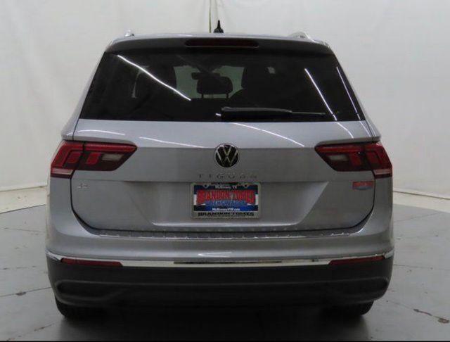 new 2024 Volkswagen Tiguan car, priced at $34,103