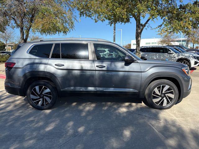 new 2025 Volkswagen Atlas car, priced at $48,621