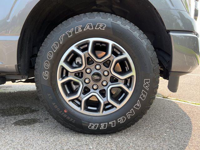 used 2021 Ford F-150 car, priced at $34,295