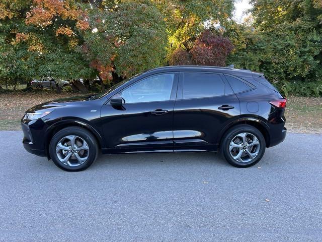 used 2023 Ford Escape car, priced at $23,576