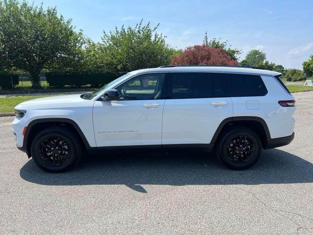 used 2023 Jeep Grand Cherokee L car, priced at $35,995