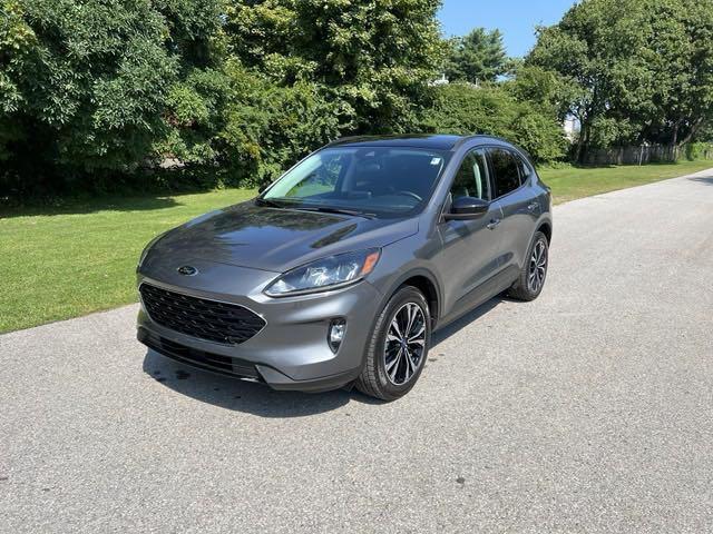 used 2022 Ford Escape car, priced at $24,995