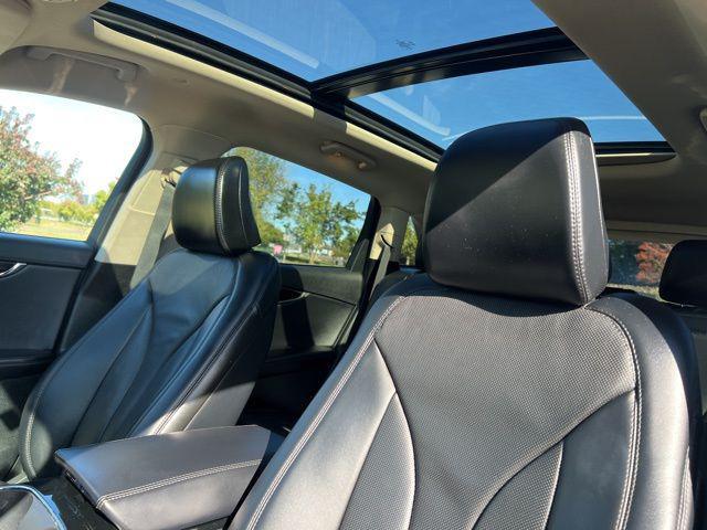 used 2022 Lincoln Nautilus car, priced at $32,995