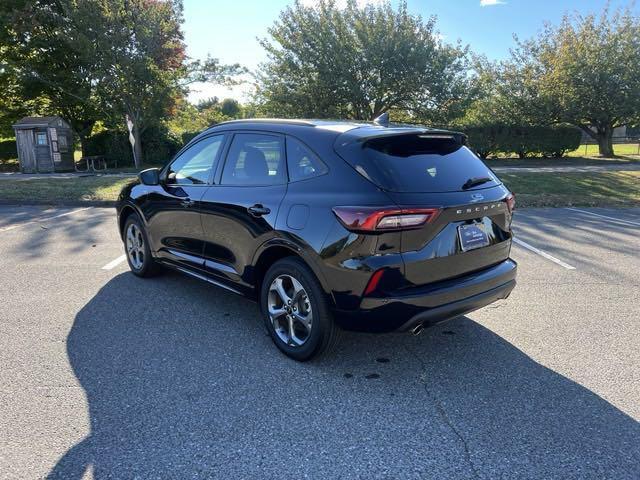 used 2023 Ford Escape car, priced at $22,999