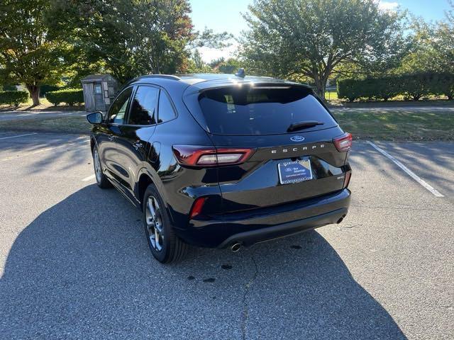 used 2023 Ford Escape car, priced at $22,999