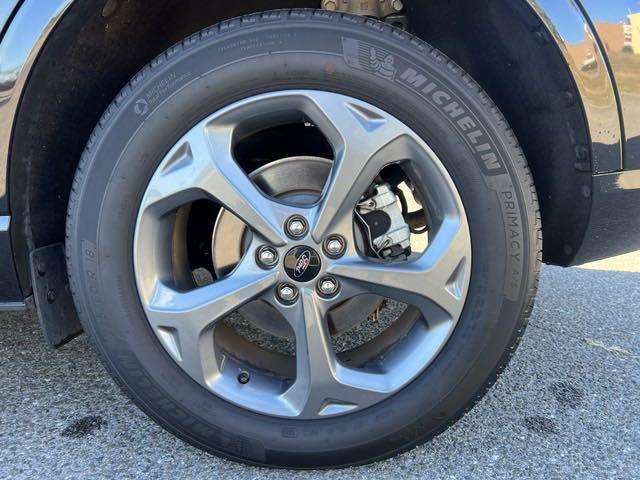 used 2023 Ford Escape car, priced at $22,999