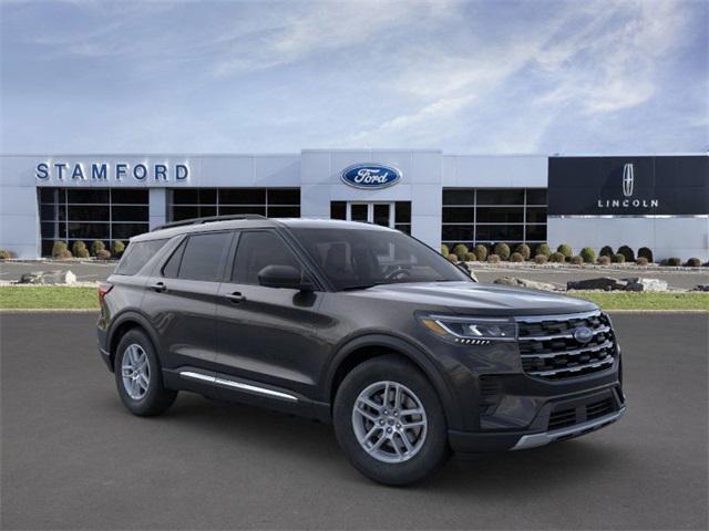 new 2025 Ford Explorer car, priced at $41,800