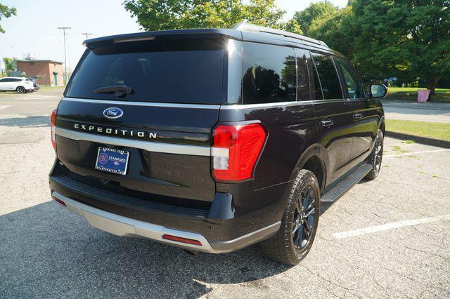 used 2024 Ford Expedition car, priced at $54,490