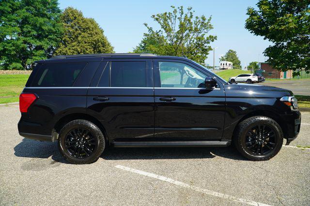 used 2024 Ford Expedition car, priced at $54,490