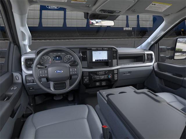 new 2024 Ford F-250 car, priced at $51,300