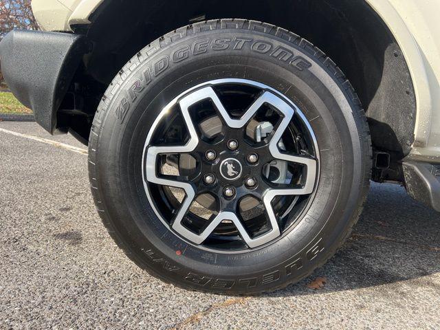 used 2025 Ford Bronco car, priced at $48,395