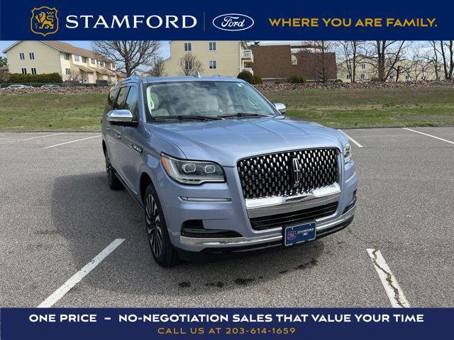 used 2022 Lincoln Navigator car, priced at $72,495